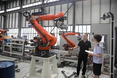 天桥税务:向“新”而行 以“质”致远 打造经济发展新优势
