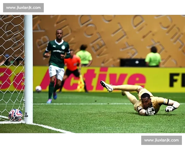 帕尔梅拉斯半场闷平博塔弗戈 攻防拉锯战三人染黄