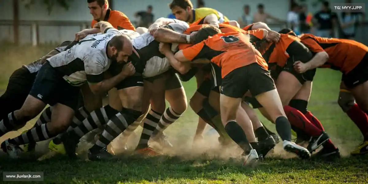 <strong>dpzx德扑之星</strong>🥅守门是责任，射门是信念 —— 足球场上，每一刻都充满奇迹！